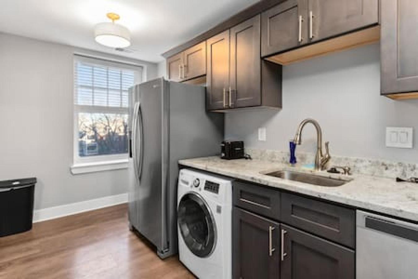 Your Cozy 2-Bedroom Midtown Detroit Eksteriør billede